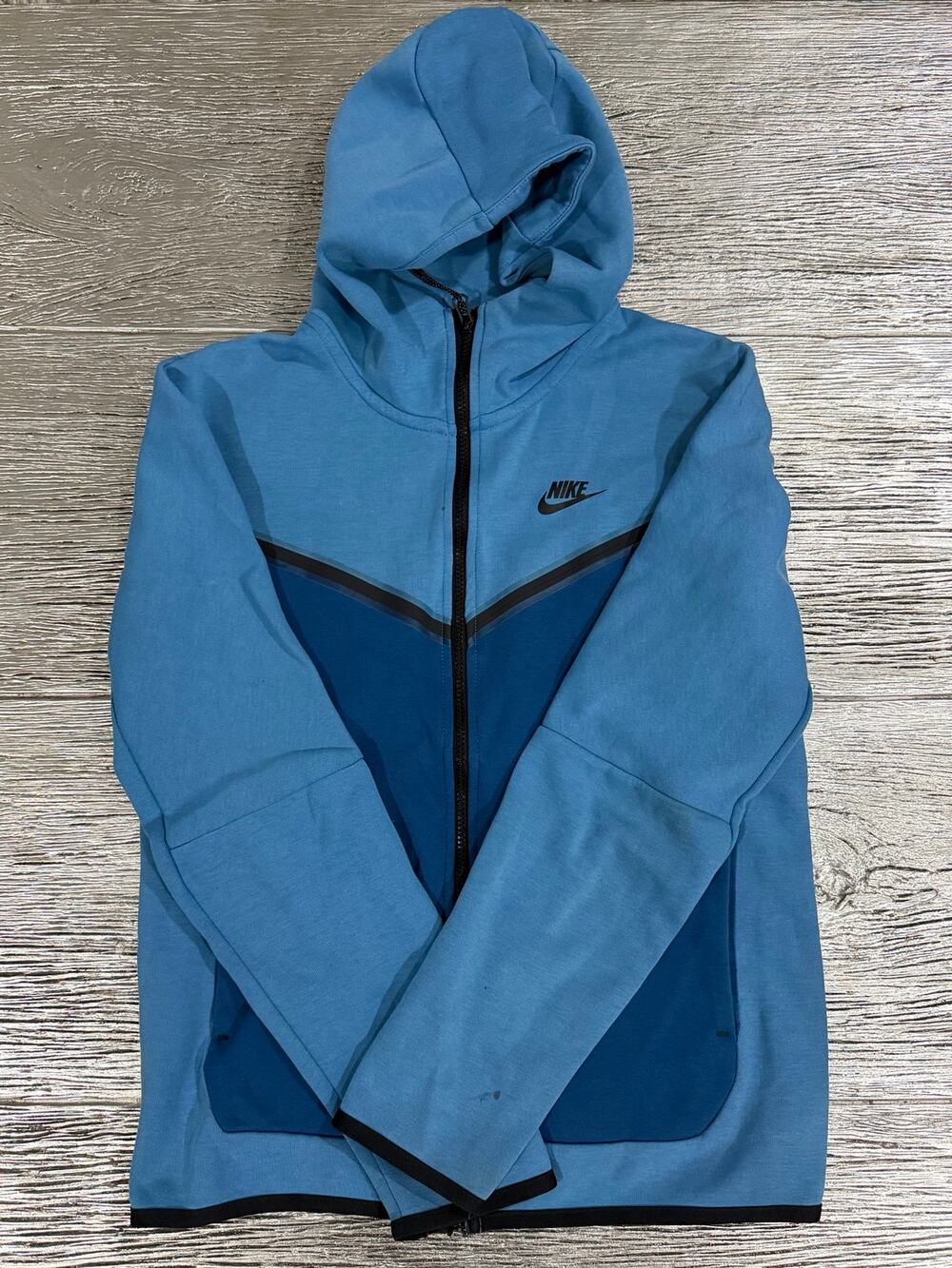 Nike Mens size S Sportswear Tech Fleece Full-Zip Hoodie